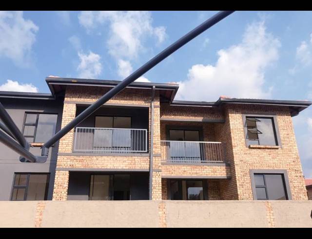 2 BEDROOM APARTMENT FOR SALE IN BENONI
